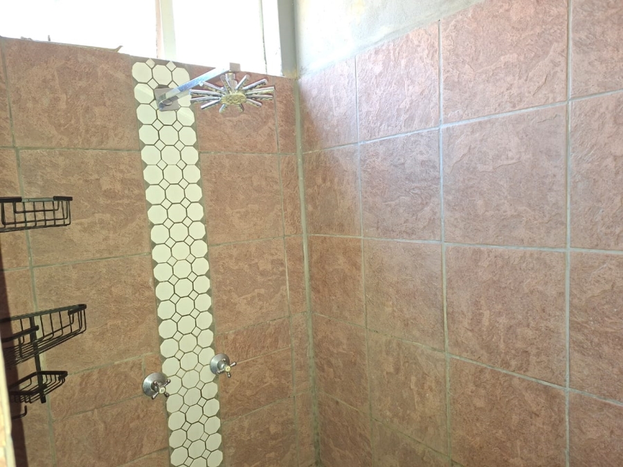 To Let 1 Bedroom Property for Rent in Wilkoppies North West